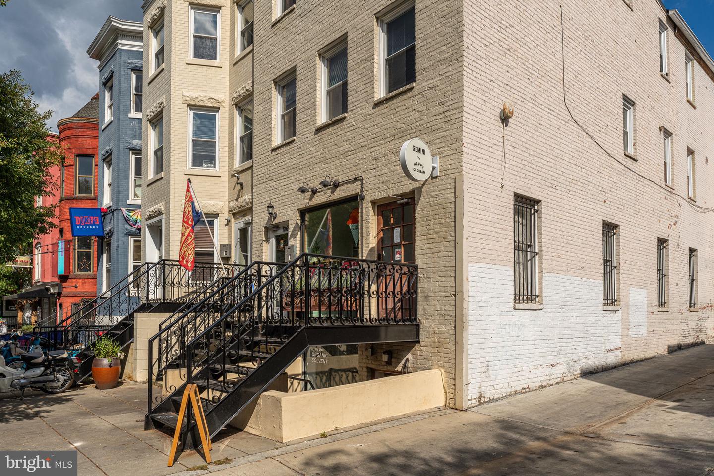 1615 Q ST NW NW #301/303, WASHINGTON, District Of Columbia 20009, 2 Bedrooms Bedrooms, ,2 BathroomsBathrooms,Residential,For sale,1615 Q ST NW NW #301/303,DCDC2202084 MLS # DCDC2202084