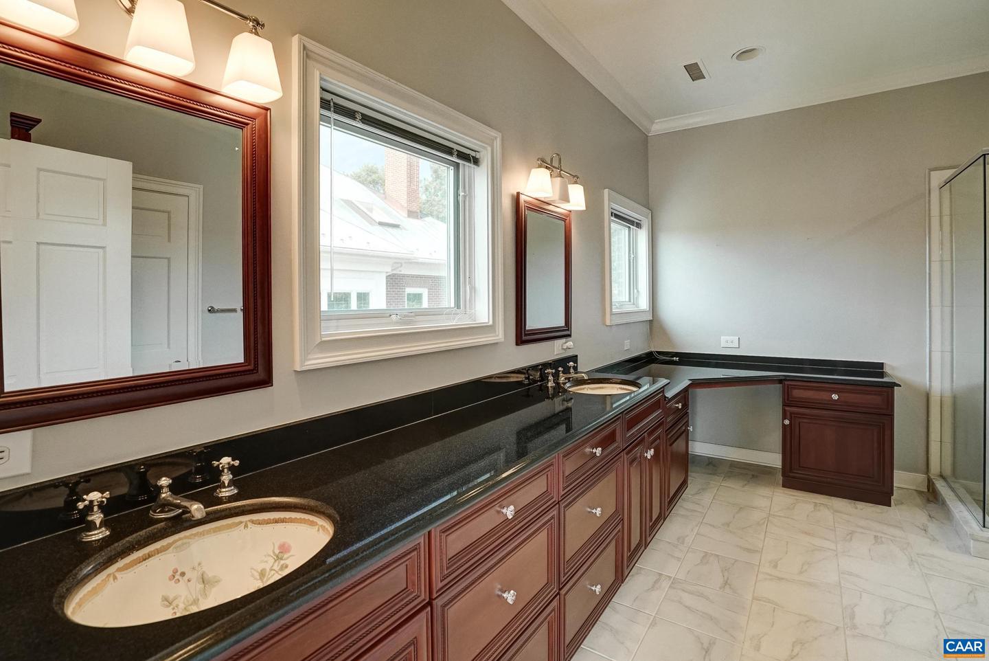 512 WORTHINGTON DR #B, CHARLOTTESVILLE, Virginia 22903, 2 Bedrooms Bedrooms, ,2 BathroomsBathrooms,Residential,For sale,512 WORTHINGTON DR #B,664846 MLS # 664846