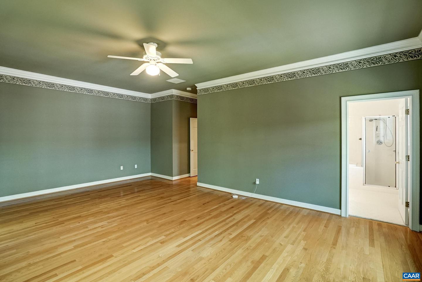 512 WORTHINGTON DR #B, CHARLOTTESVILLE, Virginia 22903, 2 Bedrooms Bedrooms, ,2 BathroomsBathrooms,Residential,For sale,512 WORTHINGTON DR #B,664846 MLS # 664846