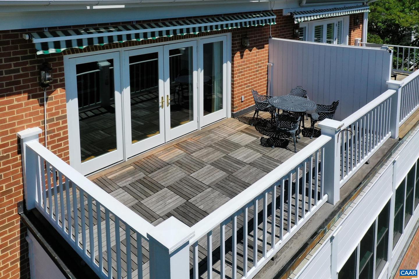 512 WORTHINGTON DR #B, CHARLOTTESVILLE, Virginia 22903, 2 Bedrooms Bedrooms, ,2 BathroomsBathrooms,Residential,For sale,512 WORTHINGTON DR #B,664846 MLS # 664846