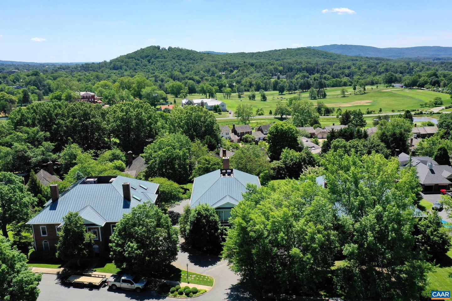 512 WORTHINGTON DR #B, CHARLOTTESVILLE, Virginia 22903, 2 Bedrooms Bedrooms, ,2 BathroomsBathrooms,Residential,For sale,512 WORTHINGTON DR #B,664846 MLS # 664846