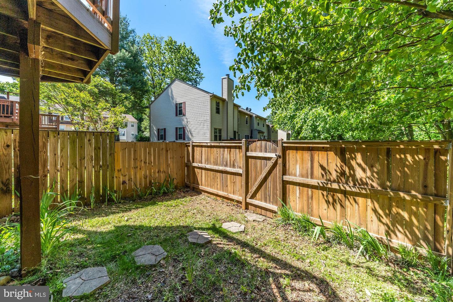 3924 COLLIS OAK CT, FAIRFAX, Virginia 22033, 3 Bedrooms Bedrooms, ,3 BathroomsBathrooms,Residential,For sale,3924 COLLIS OAK CT,VAFX2242772 MLS # VAFX2242772