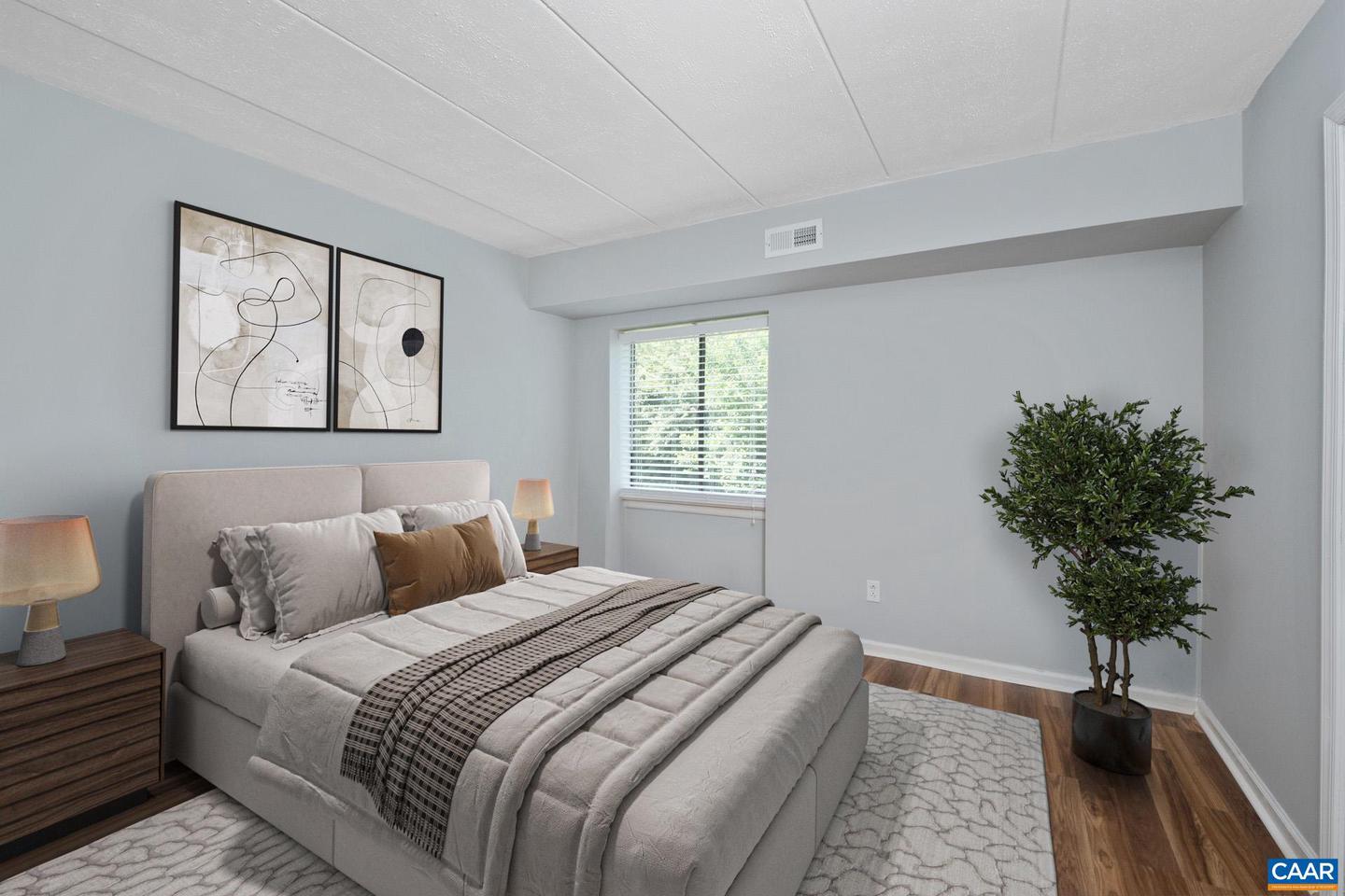 30 SPRING CT, CHARLOTTESVILLE, Virginia 22901, 2 Bedrooms Bedrooms, ,1 BathroomBathrooms,Residential,For sale,30 SPRING CT,664872 MLS # 664872
