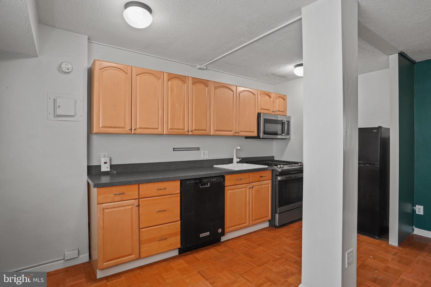 1801 CLYDESDALE PL NW #420, WASHINGTON, District Of Columbia 20009, ,1 BathroomBathrooms,Residential,For sale,1801 CLYDESDALE PL NW #420,DCDC2202170 MLS # DCDC2202170