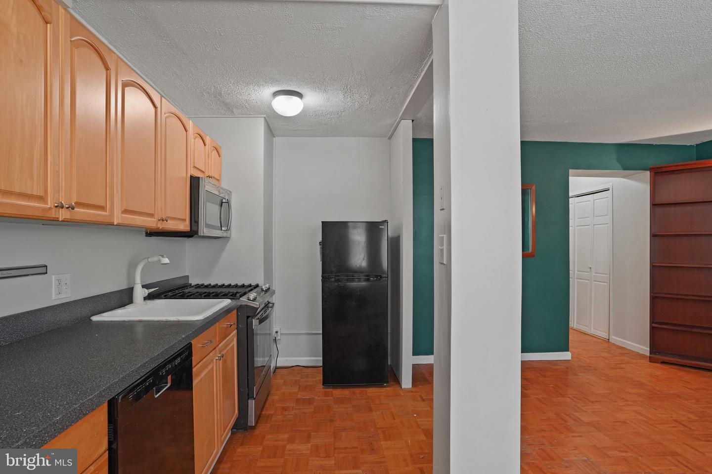 1801 CLYDESDALE PL NW #420, WASHINGTON, District Of Columbia 20009, ,1 BathroomBathrooms,Residential,For sale,1801 CLYDESDALE PL NW #420,DCDC2202170 MLS # DCDC2202170