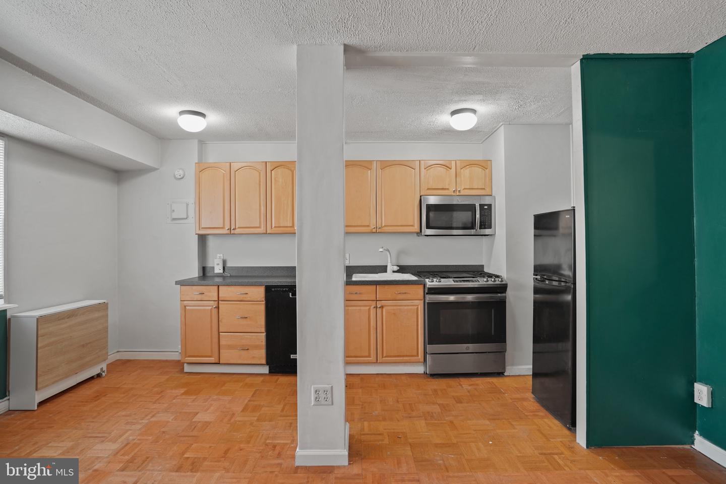 1801 CLYDESDALE PL NW #420, WASHINGTON, District Of Columbia 20009, ,1 BathroomBathrooms,Residential,For sale,1801 CLYDESDALE PL NW #420,DCDC2202170 MLS # DCDC2202170