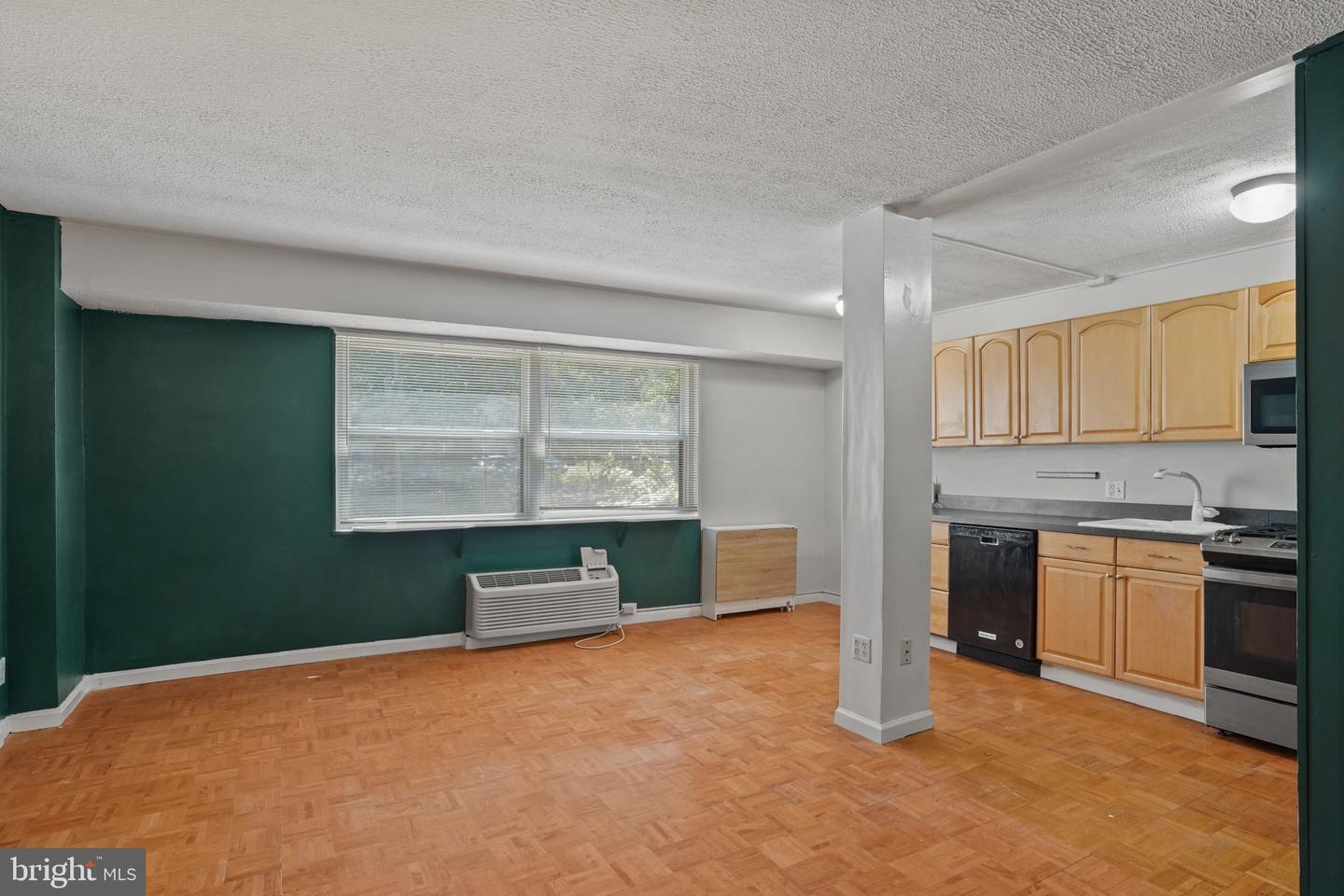 1801 CLYDESDALE PL NW #420, WASHINGTON, District Of Columbia 20009, ,1 BathroomBathrooms,Residential,For sale,1801 CLYDESDALE PL NW #420,DCDC2202170 MLS # DCDC2202170