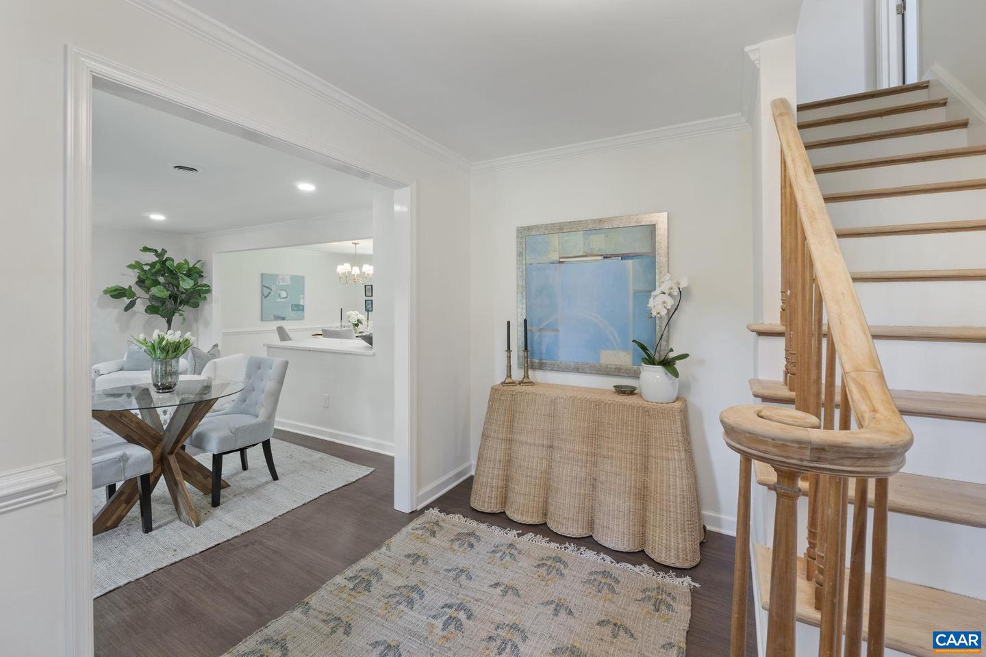 102 POWHATAN CIR, CHARLOTTESVILLE, Virginia 22901, 4 Bedrooms Bedrooms, ,3 BathroomsBathrooms,Residential,For sale,102 POWHATAN CIR,664830 MLS # 664830
