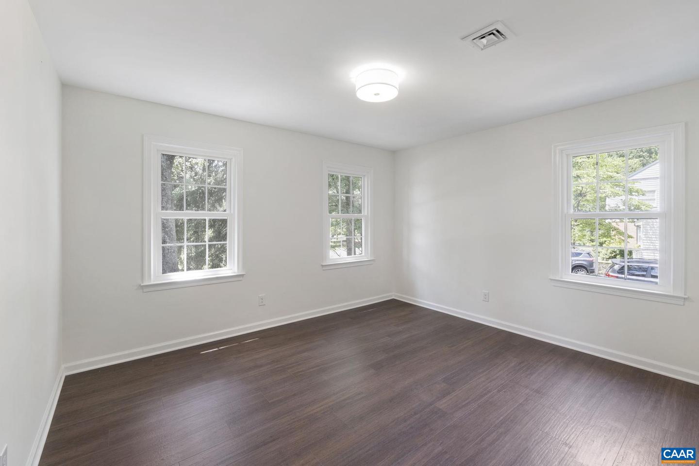 102 POWHATAN CIR, CHARLOTTESVILLE, Virginia 22901, 4 Bedrooms Bedrooms, ,3 BathroomsBathrooms,Residential,For sale,102 POWHATAN CIR,664830 MLS # 664830
