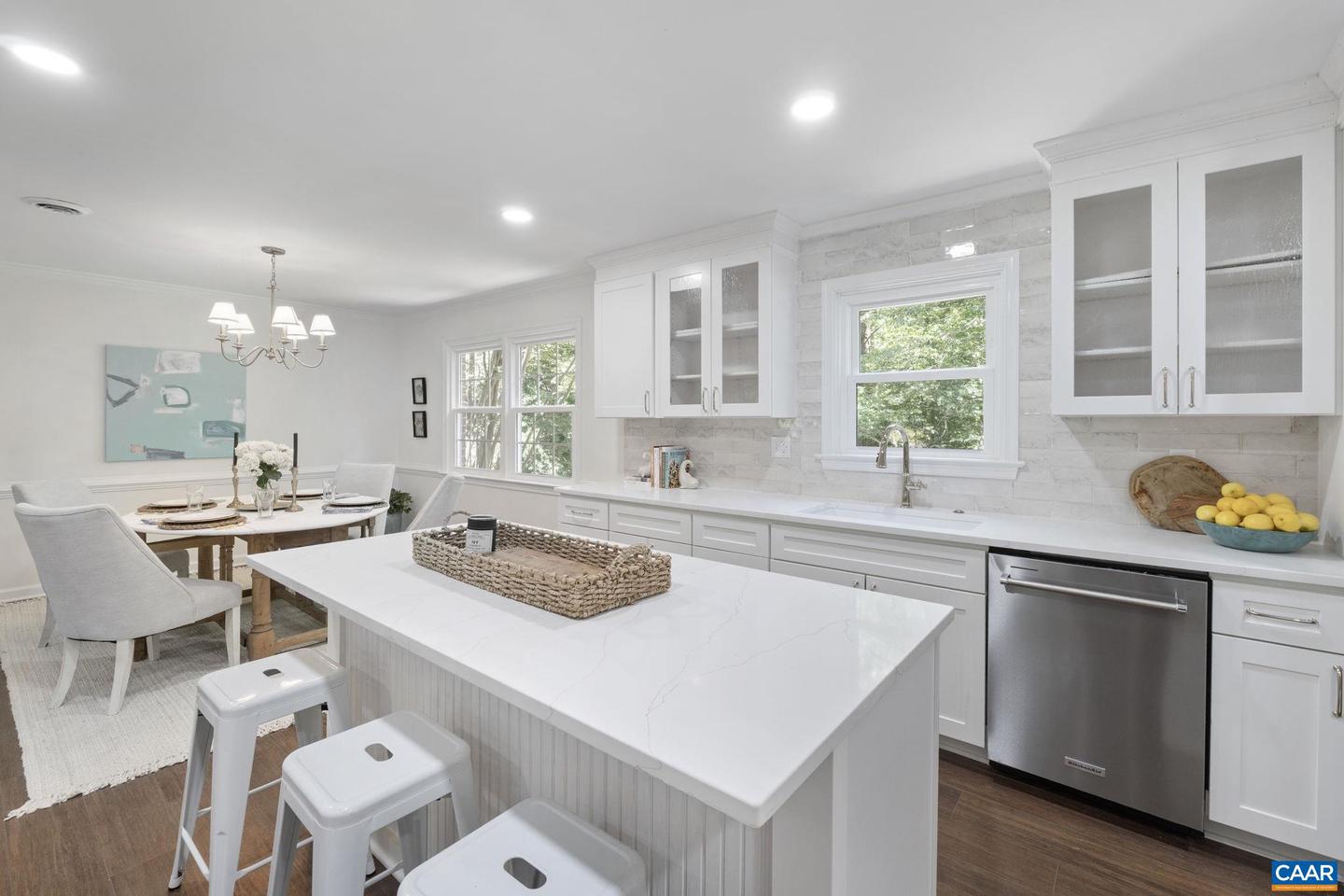 102 POWHATAN CIR, CHARLOTTESVILLE, Virginia 22901, 4 Bedrooms Bedrooms, ,3 BathroomsBathrooms,Residential,For sale,102 POWHATAN CIR,664830 MLS # 664830