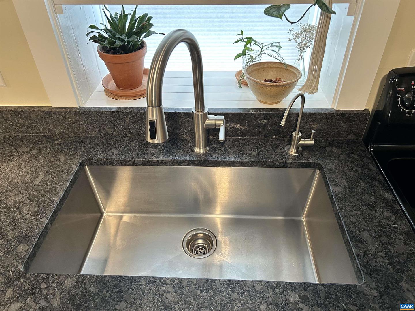 304 NW 11TH ST, CHARLOTTESVILLE, Virginia 22903, 2 Bedrooms Bedrooms, ,1 BathroomBathrooms,Residential,For sale,304 NW 11TH ST,664868 MLS # 664868