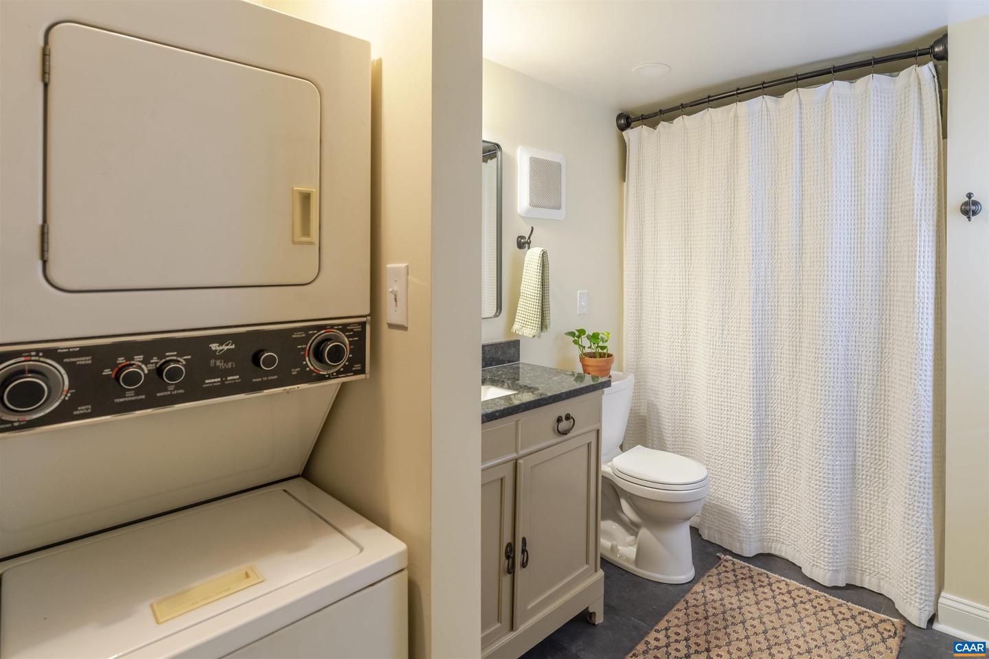 304 NW 11TH ST, CHARLOTTESVILLE, Virginia 22903, 2 Bedrooms Bedrooms, ,1 BathroomBathrooms,Residential,For sale,304 NW 11TH ST,664868 MLS # 664868