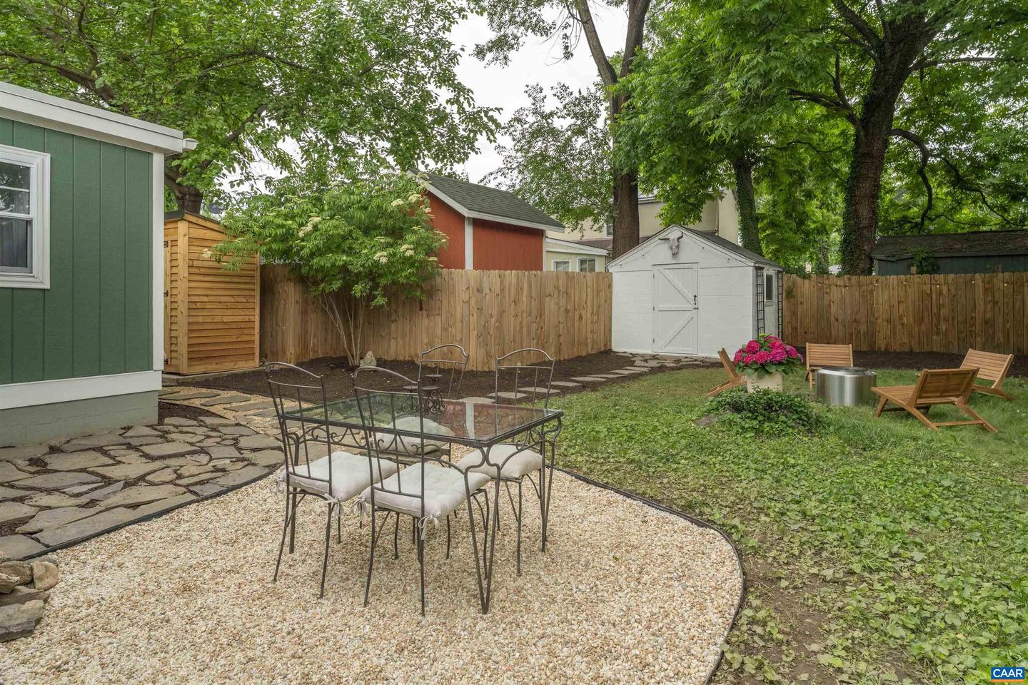 304 NW 11TH ST, CHARLOTTESVILLE, Virginia 22903, 2 Bedrooms Bedrooms, ,1 BathroomBathrooms,Residential,For sale,304 NW 11TH ST,664868 MLS # 664868