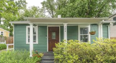 304 NW 11TH ST, CHARLOTTESVILLE, Virginia 22903, 2 Bedrooms Bedrooms, ,1 BathroomBathrooms,Residential,For sale,304 NW 11TH ST,664868 MLS # 664868