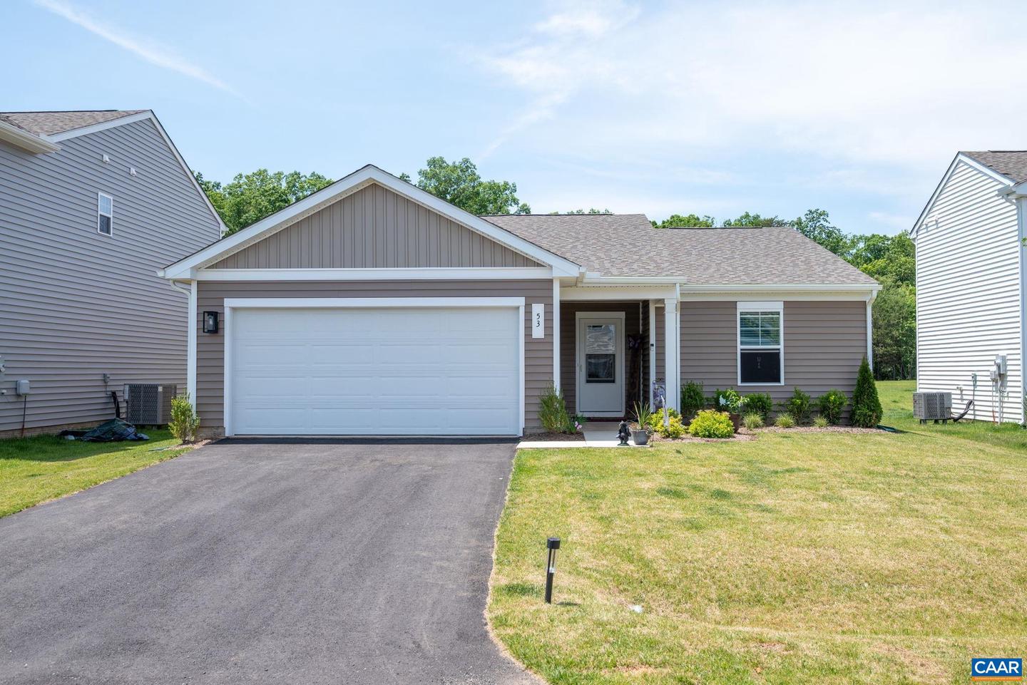 53 HORSE PATH DR, CHARLOTTESVILLE, Virginia 22902, 3 Bedrooms Bedrooms, ,2 BathroomsBathrooms,Residential,For sale,53 HORSE PATH DR,664856 MLS # 664856