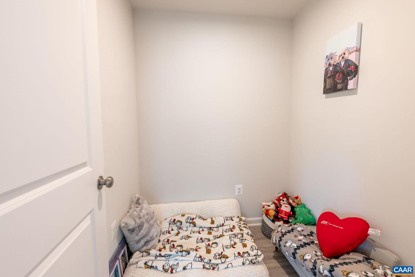 53 HORSE PATH DR, CHARLOTTESVILLE, Virginia 22902, 3 Bedrooms Bedrooms, ,2 BathroomsBathrooms,Residential,For sale,53 HORSE PATH DR,664856 MLS # 664856