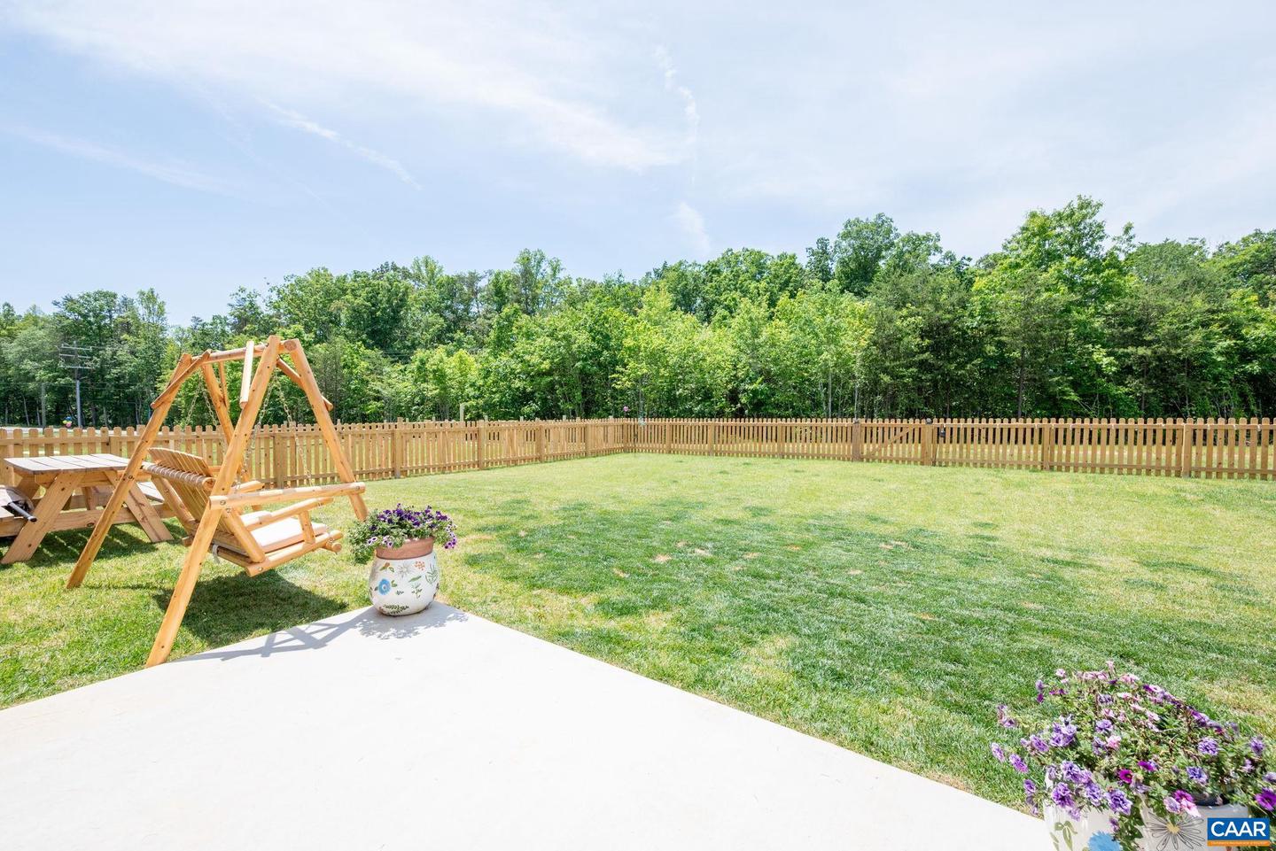 53 HORSE PATH DR, CHARLOTTESVILLE, Virginia 22902, 3 Bedrooms Bedrooms, ,2 BathroomsBathrooms,Residential,For sale,53 HORSE PATH DR,664856 MLS # 664856