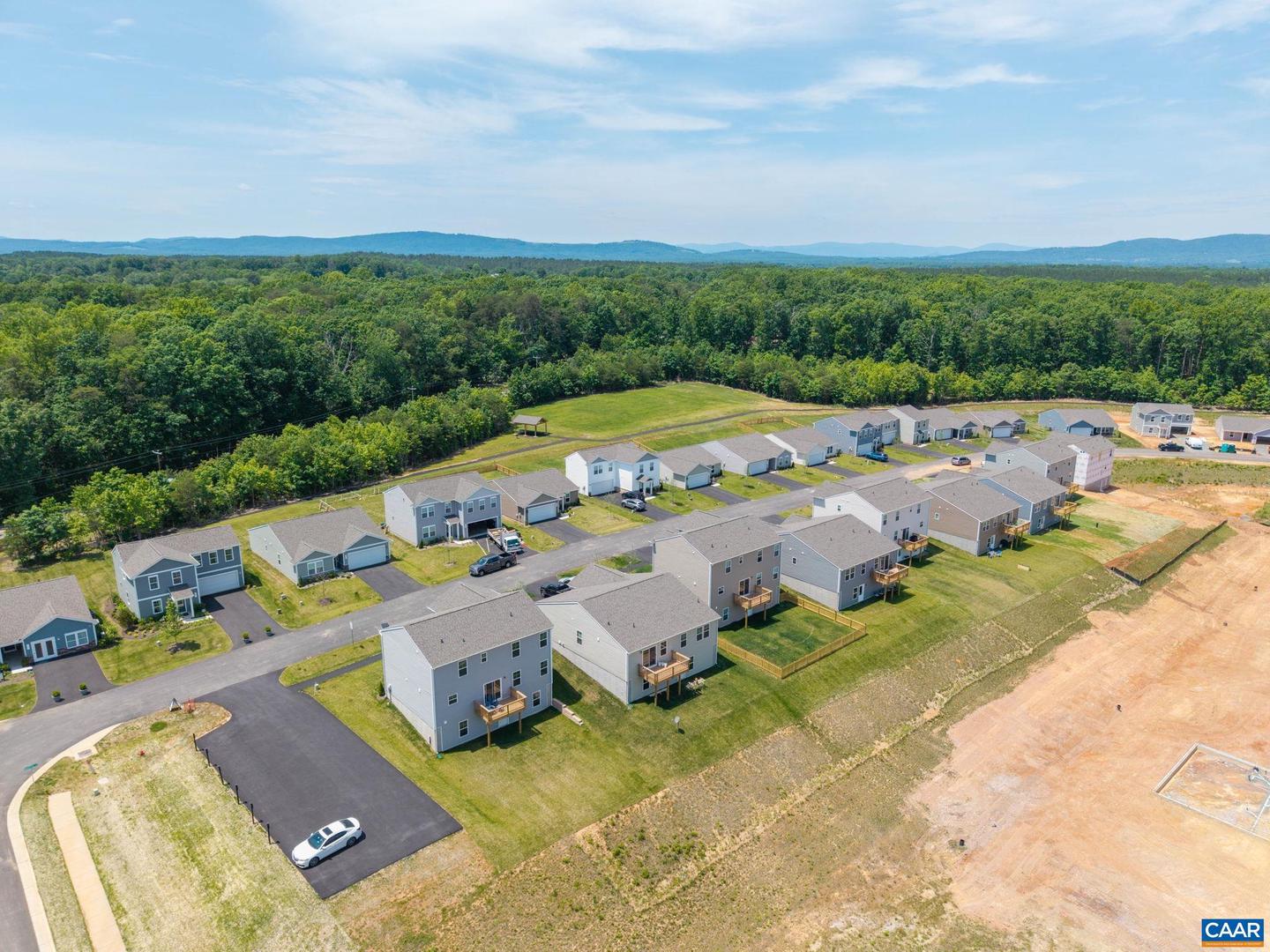 53 HORSE PATH DR, CHARLOTTESVILLE, Virginia 22902, 3 Bedrooms Bedrooms, ,2 BathroomsBathrooms,Residential,For sale,53 HORSE PATH DR,664856 MLS # 664856