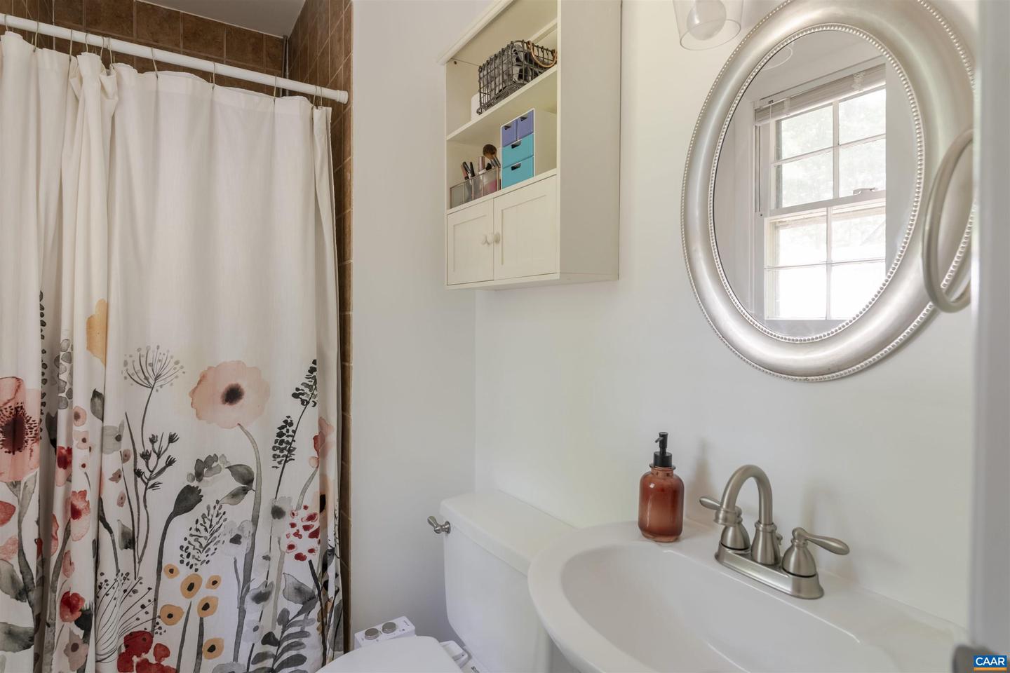 116 LUPINE LN, CHARLOTTESVILLE, Virginia 22911, 3 Bedrooms Bedrooms, ,2 BathroomsBathrooms,Residential,For sale,116 LUPINE LN,664876 MLS # 664876