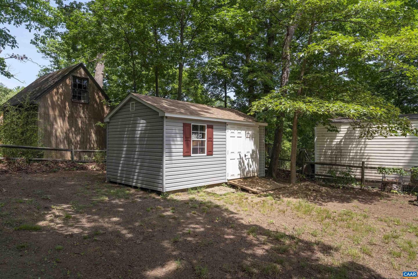116 LUPINE LN, CHARLOTTESVILLE, Virginia 22911, 3 Bedrooms Bedrooms, ,2 BathroomsBathrooms,Residential,For sale,116 LUPINE LN,664876 MLS # 664876