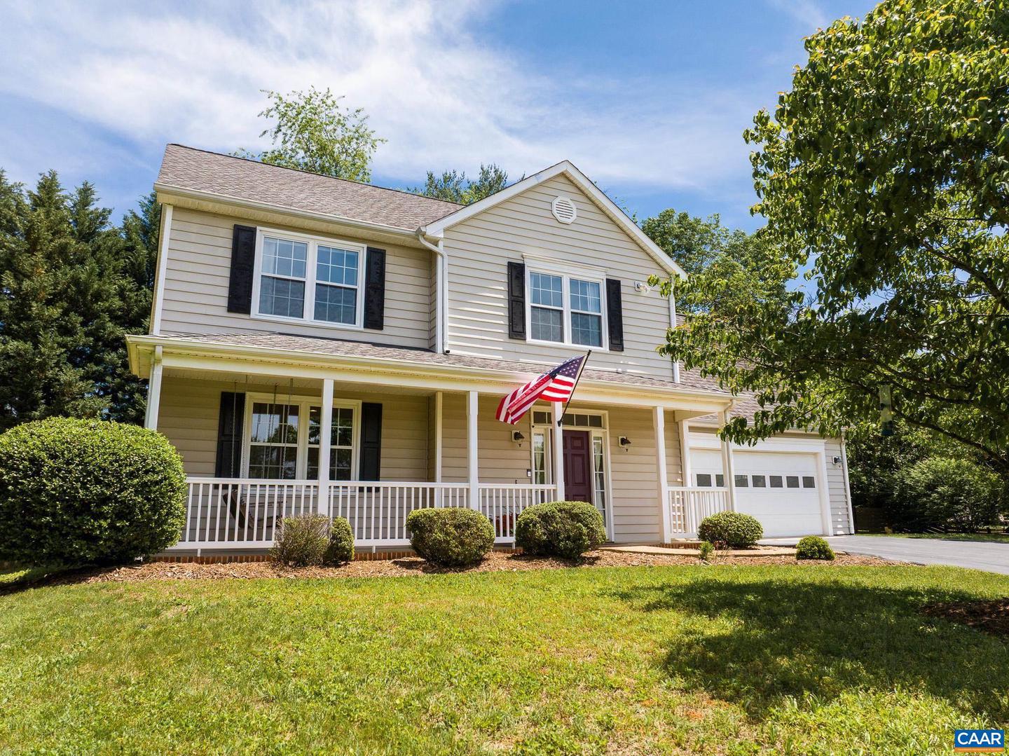 5301 LITTLE FOX LN, CHARLOTTESVILLE, Virginia 22903, 4 Bedrooms Bedrooms, ,2 BathroomsBathrooms,Residential,For sale,5301 LITTLE FOX LN,664879 MLS # 664879