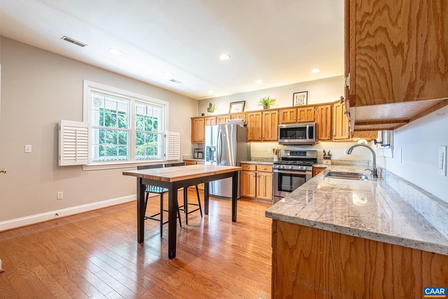 5301 LITTLE FOX LN, CHARLOTTESVILLE, Virginia 22903, 4 Bedrooms Bedrooms, ,2 BathroomsBathrooms,Residential,For sale,5301 LITTLE FOX LN,664879 MLS # 664879