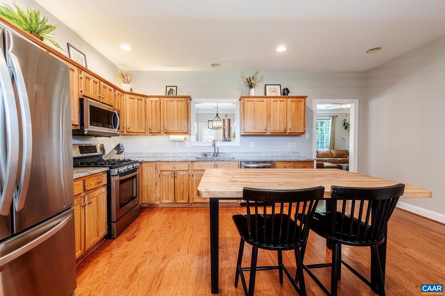 5301 LITTLE FOX LN, CHARLOTTESVILLE, Virginia 22903, 4 Bedrooms Bedrooms, ,2 BathroomsBathrooms,Residential,For sale,5301 LITTLE FOX LN,664879 MLS # 664879
