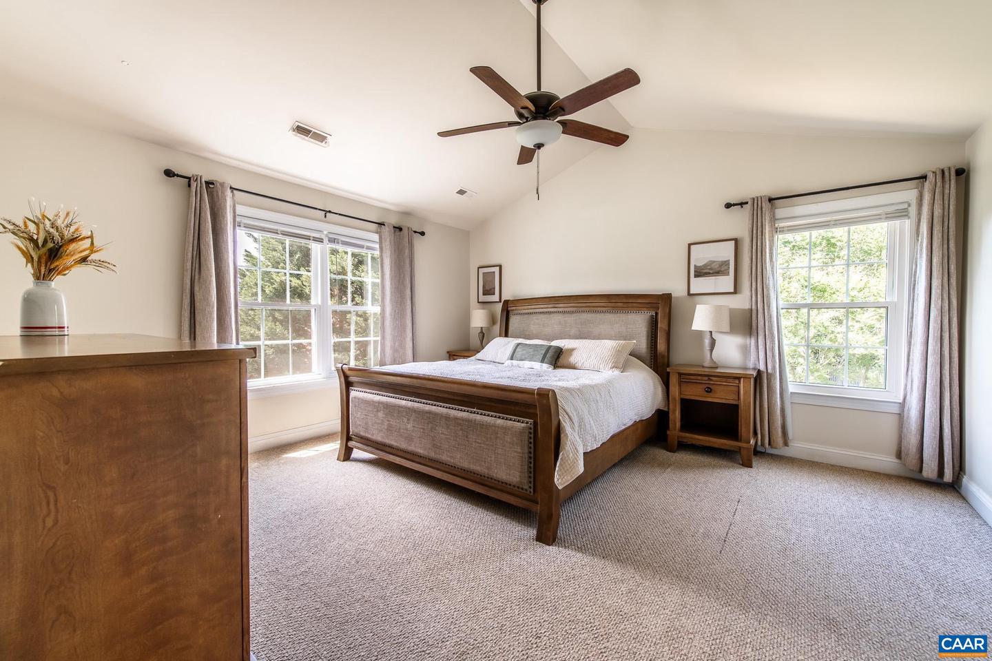 5301 LITTLE FOX LN, CHARLOTTESVILLE, Virginia 22903, 4 Bedrooms Bedrooms, ,2 BathroomsBathrooms,Residential,For sale,5301 LITTLE FOX LN,664879 MLS # 664879