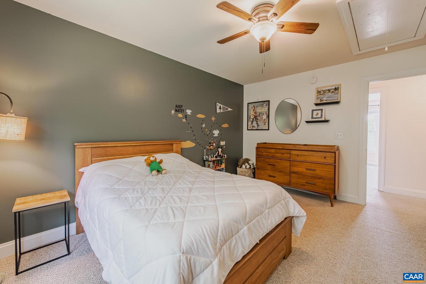 5301 LITTLE FOX LN, CHARLOTTESVILLE, Virginia 22903, 4 Bedrooms Bedrooms, ,2 BathroomsBathrooms,Residential,For sale,5301 LITTLE FOX LN,664879 MLS # 664879