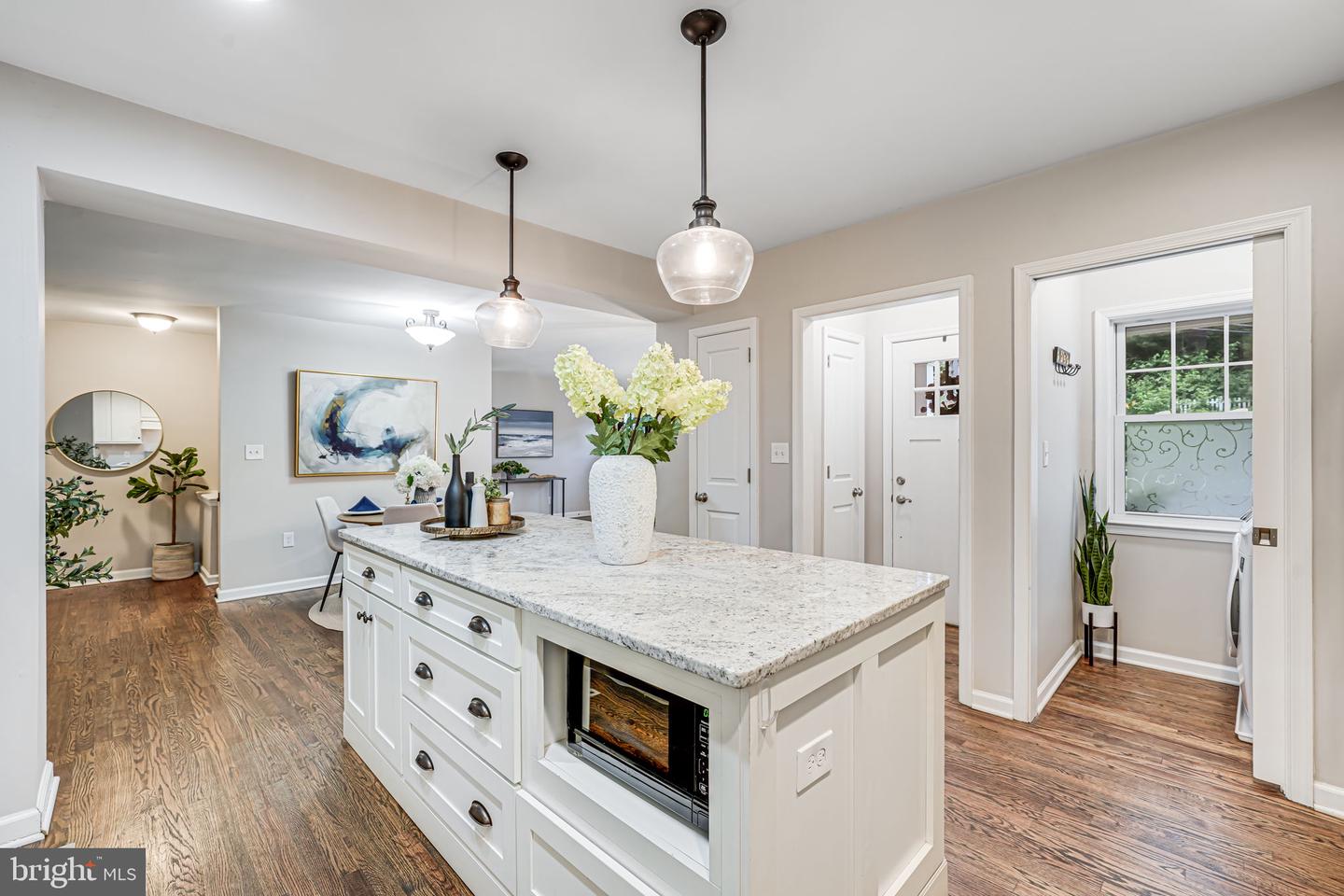 2722 WOODLEY PL, FALLS CHURCH, Virginia 22046, 4 Bedrooms Bedrooms, ,2 BathroomsBathrooms,Residential,For sale,2722 WOODLEY PL,VAFX2242806 MLS # VAFX2242806