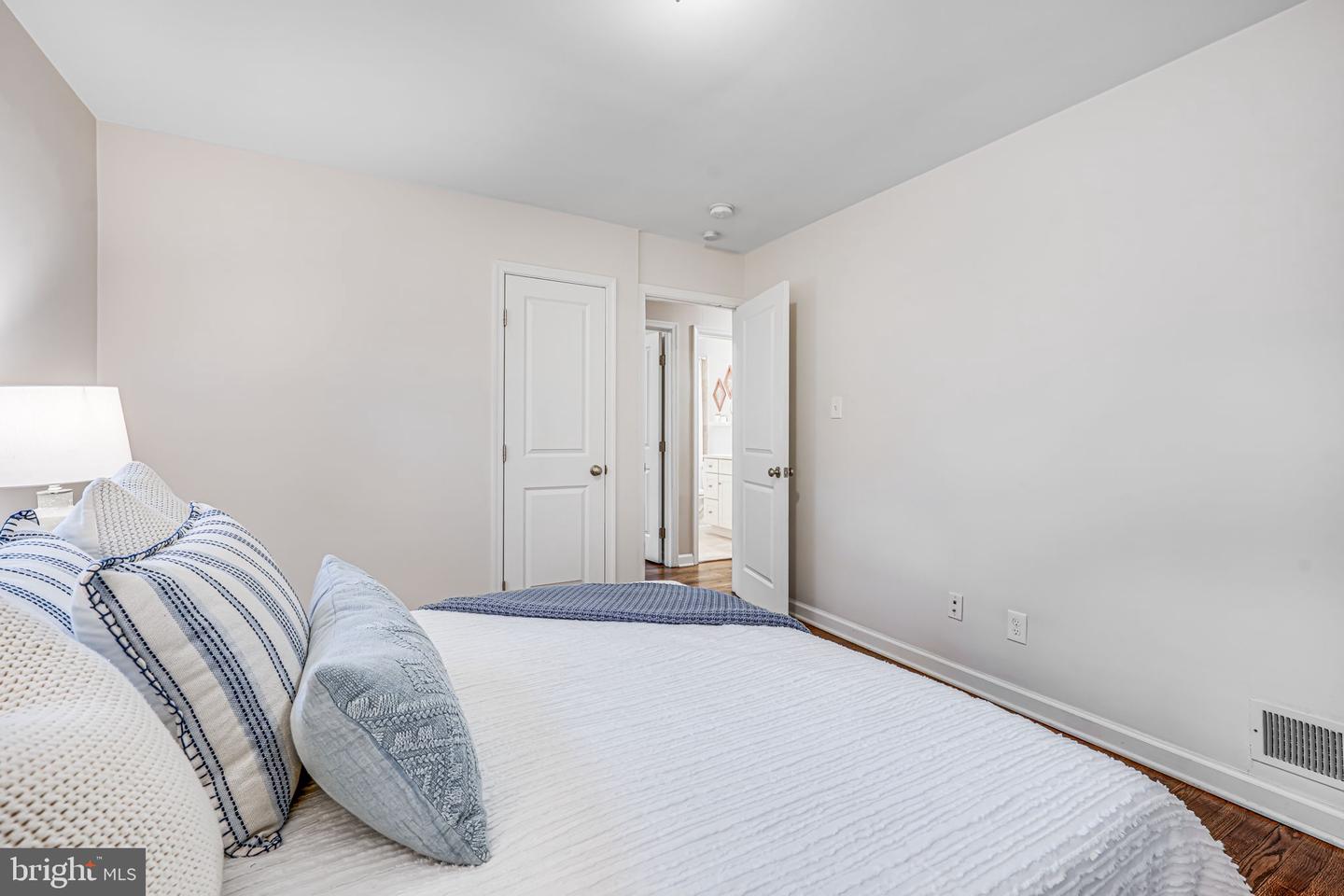 2722 WOODLEY PL, FALLS CHURCH, Virginia 22046, 4 Bedrooms Bedrooms, ,2 BathroomsBathrooms,Residential,For sale,2722 WOODLEY PL,VAFX2242806 MLS # VAFX2242806