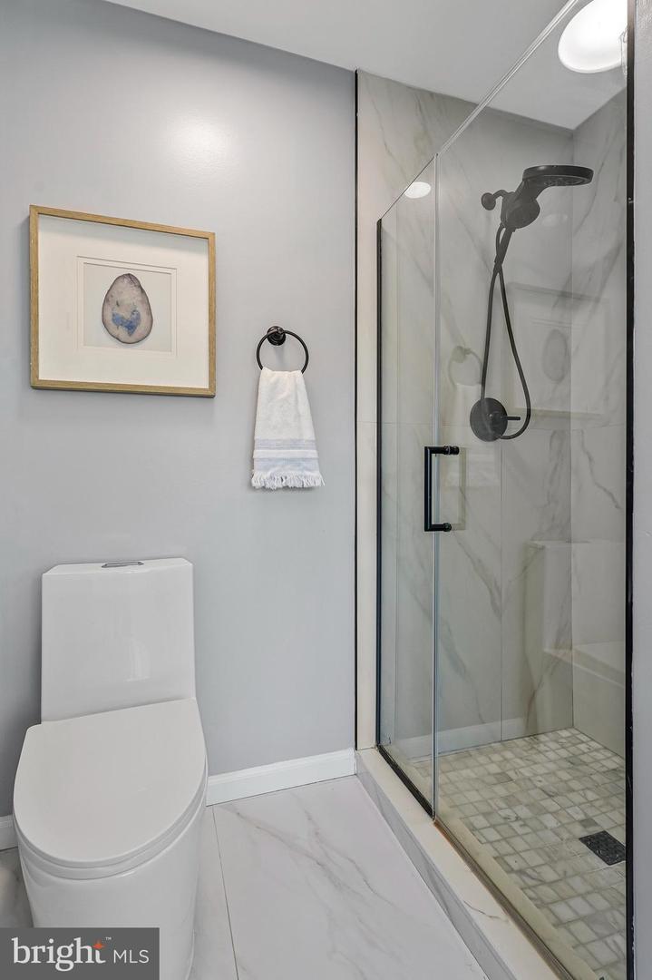 2749 CEDAR CROSSING LN, VIENNA, Virginia 22180, 3 Bedrooms Bedrooms, ,2 BathroomsBathrooms,Residential,For sale,2749 CEDAR CROSSING LN,VAFX2242808 MLS # VAFX2242808