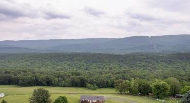 2725 CARPERS PIKE, GORE, Virginia 22637, 3 Bedrooms Bedrooms, ,2 BathroomsBathrooms,Residential,For sale,2725 CARPERS PIKE,VAFV2034372 MLS # VAFV2034372