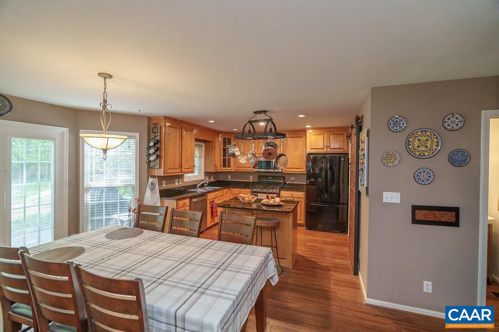 895 JEFFERSON DR, PALMYRA, Virginia 22963, 4 Bedrooms Bedrooms, ,2 BathroomsBathrooms,Residential,For sale,895 JEFFERSON DR,664886 MLS # 664886