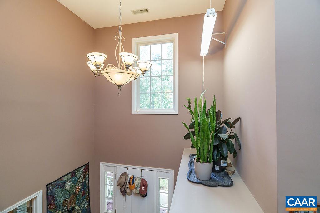 895 JEFFERSON DR, PALMYRA, Virginia 22963, 4 Bedrooms Bedrooms, ,2 BathroomsBathrooms,Residential,For sale,895 JEFFERSON DR,664886 MLS # 664886
