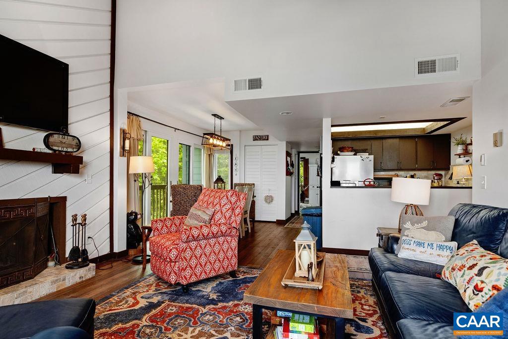 1403 HIGHLANDS CONDOS, WINTERGREEN RESORT, Virginia 22967, 2 Bedrooms Bedrooms, ,2 BathroomsBathrooms,Residential,For sale,1403 HIGHLANDS CONDOS,664893 MLS # 664893