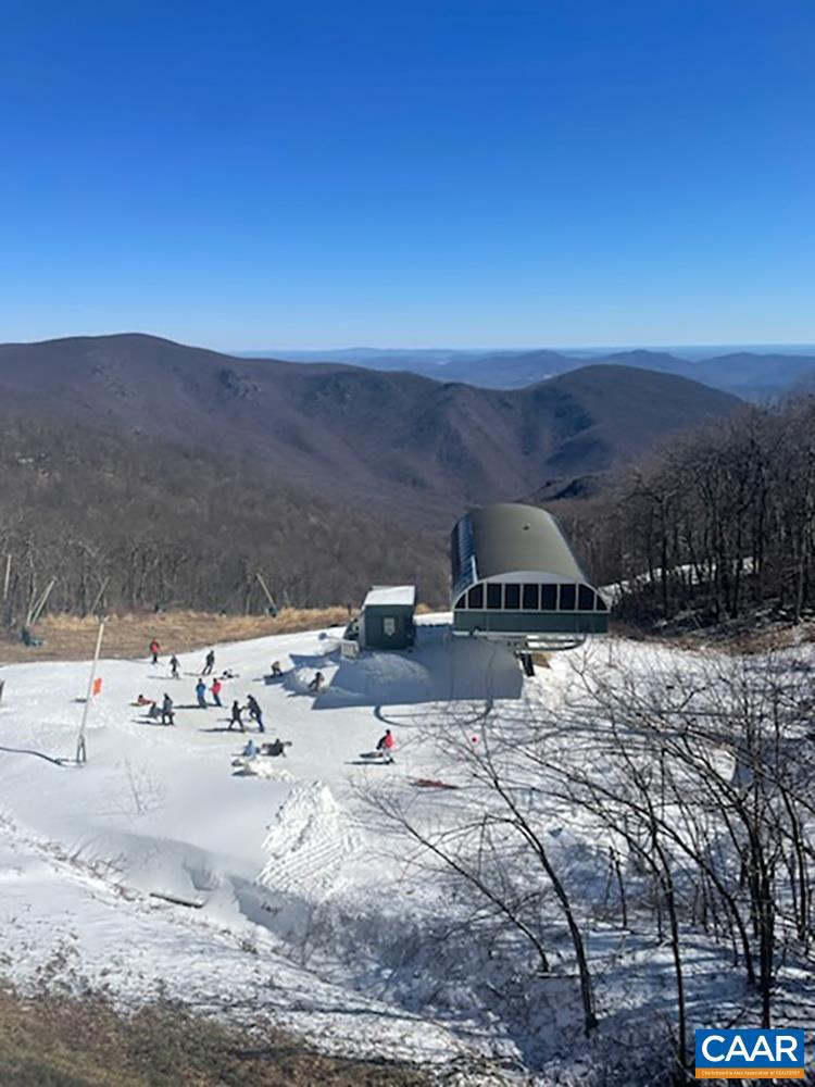 1403 HIGHLANDS CONDOS, WINTERGREEN RESORT, Virginia 22967, 2 Bedrooms Bedrooms, ,2 BathroomsBathrooms,Residential,For sale,1403 HIGHLANDS CONDOS,664893 MLS # 664893