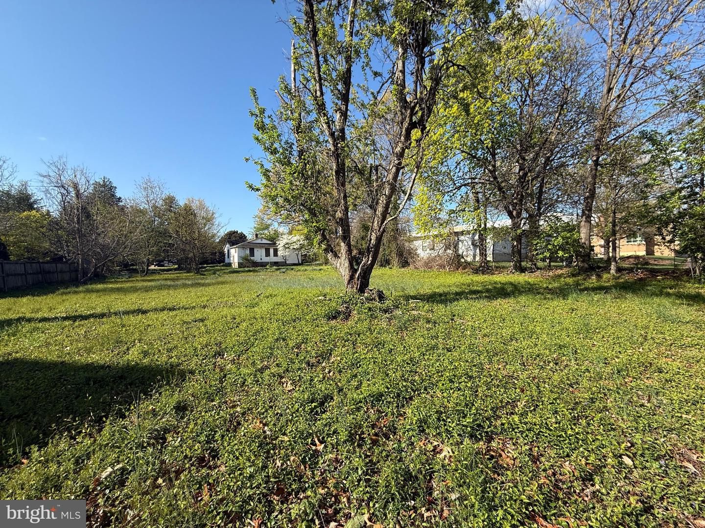 5941 4TH ST S, ARLINGTON, Virginia 22204, 2 Bedrooms Bedrooms, ,1 BathroomBathrooms,Residential,For sale,5941 4TH ST S,VAAR2058142 MLS # VAAR2058142