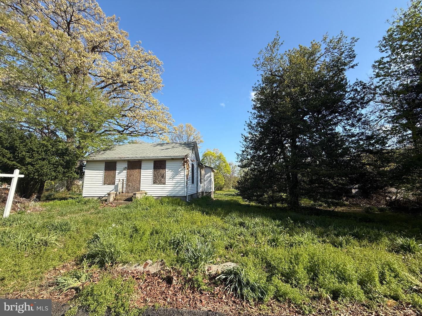 5941 4TH ST S, ARLINGTON, Virginia 22204, 2 Bedrooms Bedrooms, ,1 BathroomBathrooms,Residential,For sale,5941 4TH ST S,VAAR2058142 MLS # VAAR2058142
