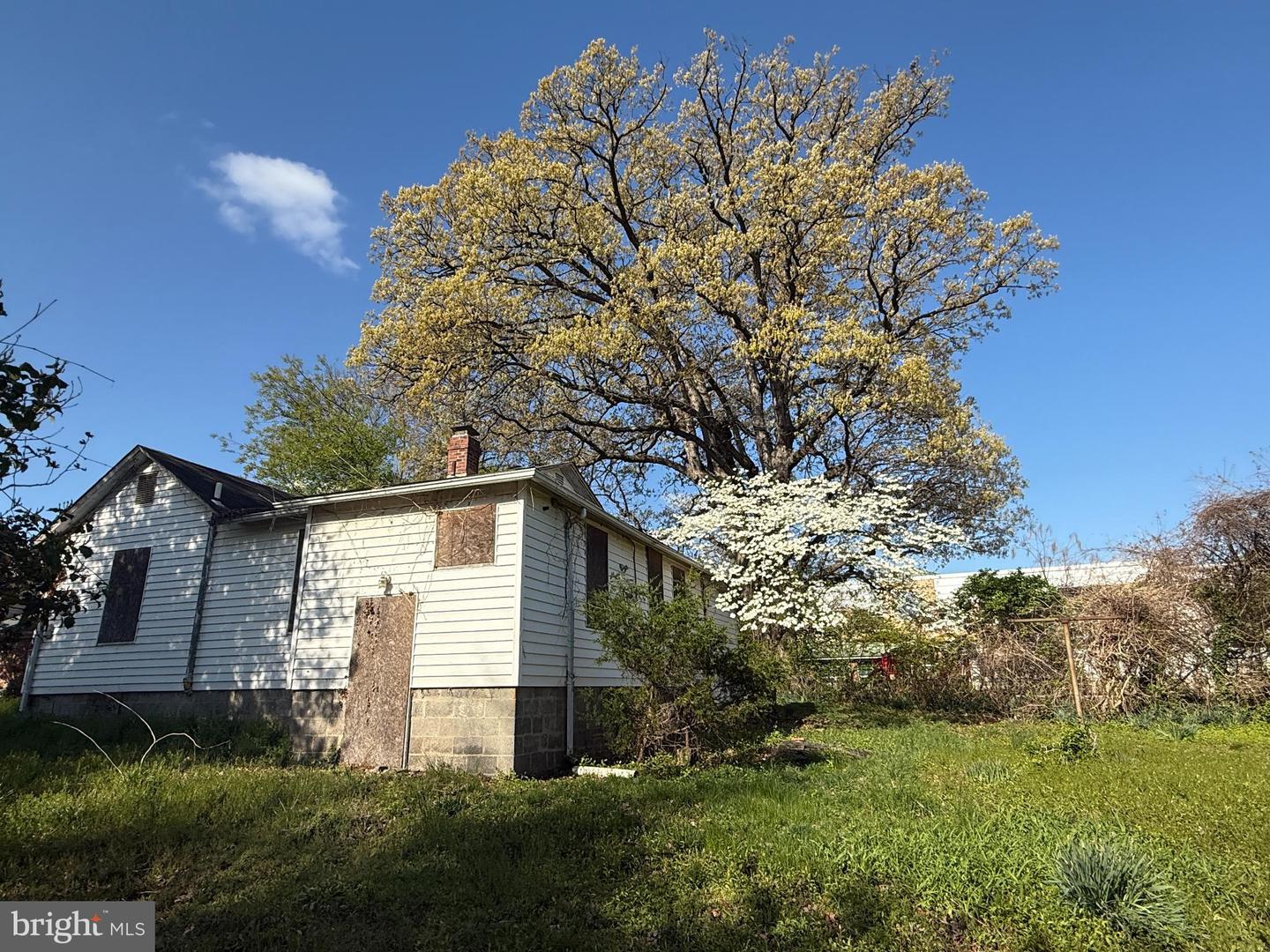 5941 4TH ST S, ARLINGTON, Virginia 22204, 2 Bedrooms Bedrooms, ,1 BathroomBathrooms,Residential,For sale,5941 4TH ST S,VAAR2058142 MLS # VAAR2058142