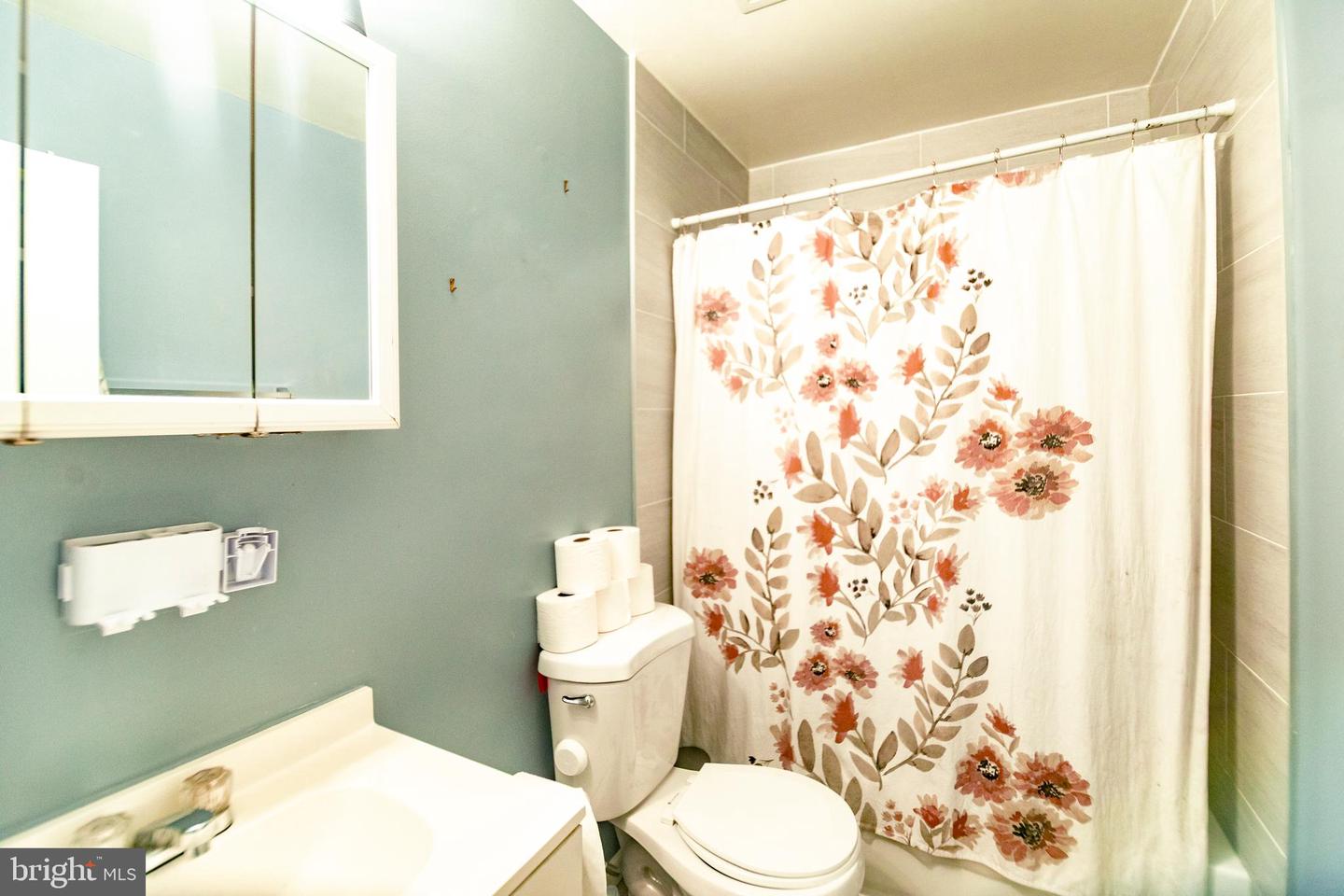 4548 CONWELL DR, ANNANDALE, Virginia 22003, 3 Bedrooms Bedrooms, ,2 BathroomsBathrooms,Residential,For sale,4548 CONWELL DR,VAFX2242840 MLS # VAFX2242840