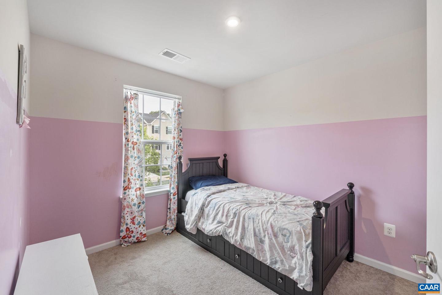 2073 ELM TREE CT, CHARLOTTESVILLE, Virginia 22911, 3 Bedrooms Bedrooms, ,2 BathroomsBathrooms,Residential,For sale,2073 ELM TREE CT,664859 MLS # 664859