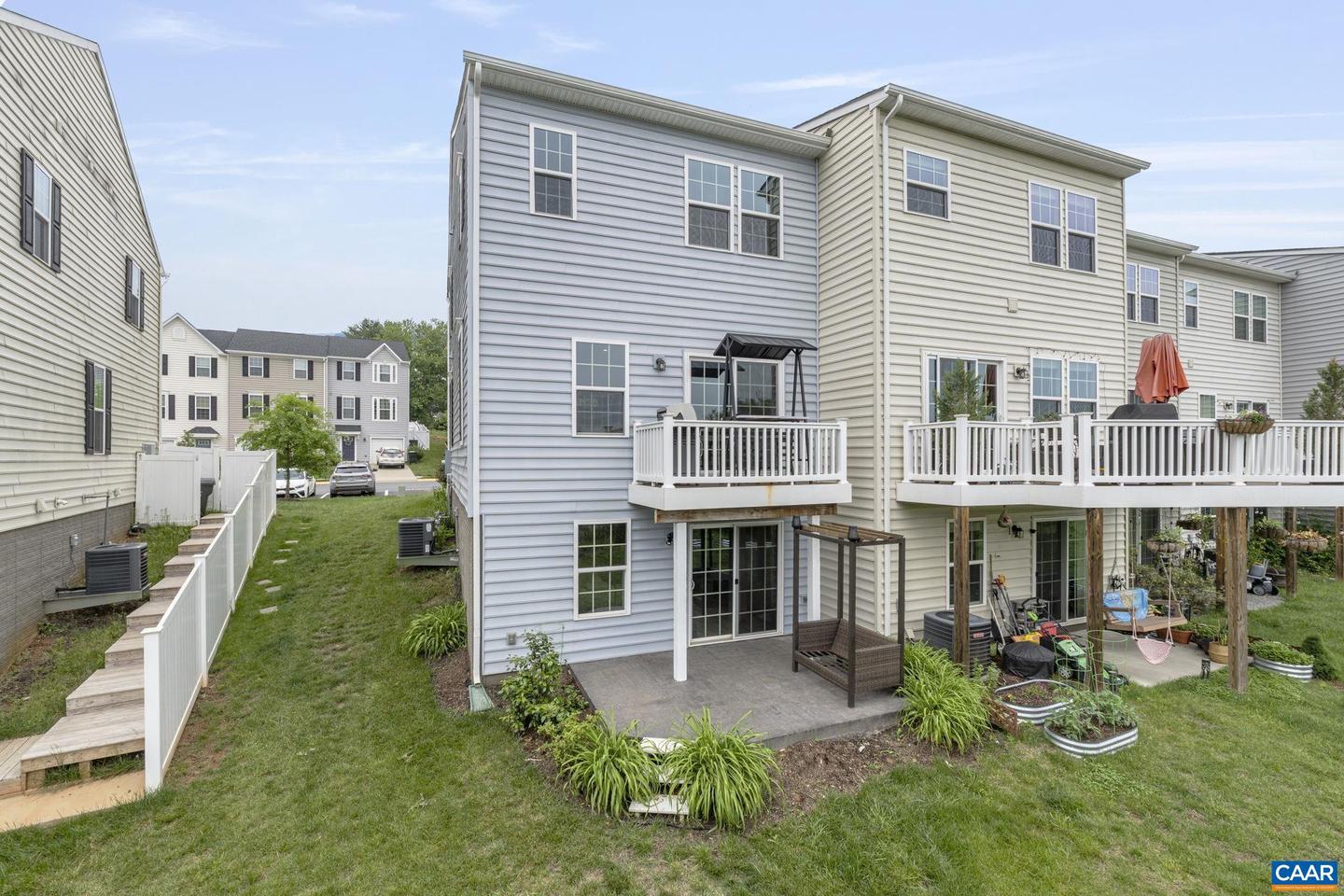 2073 ELM TREE CT, CHARLOTTESVILLE, Virginia 22911, 3 Bedrooms Bedrooms, ,2 BathroomsBathrooms,Residential,For sale,2073 ELM TREE CT,664859 MLS # 664859
