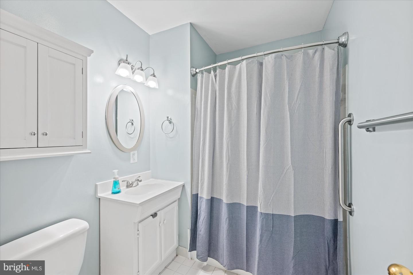 303 N WEST ST, ALEXANDRIA, Virginia 22314, 2 Bedrooms Bedrooms, ,2 BathroomsBathrooms,Residential,For sale,303 N WEST ST,VAAX2045658 MLS # VAAX2045658