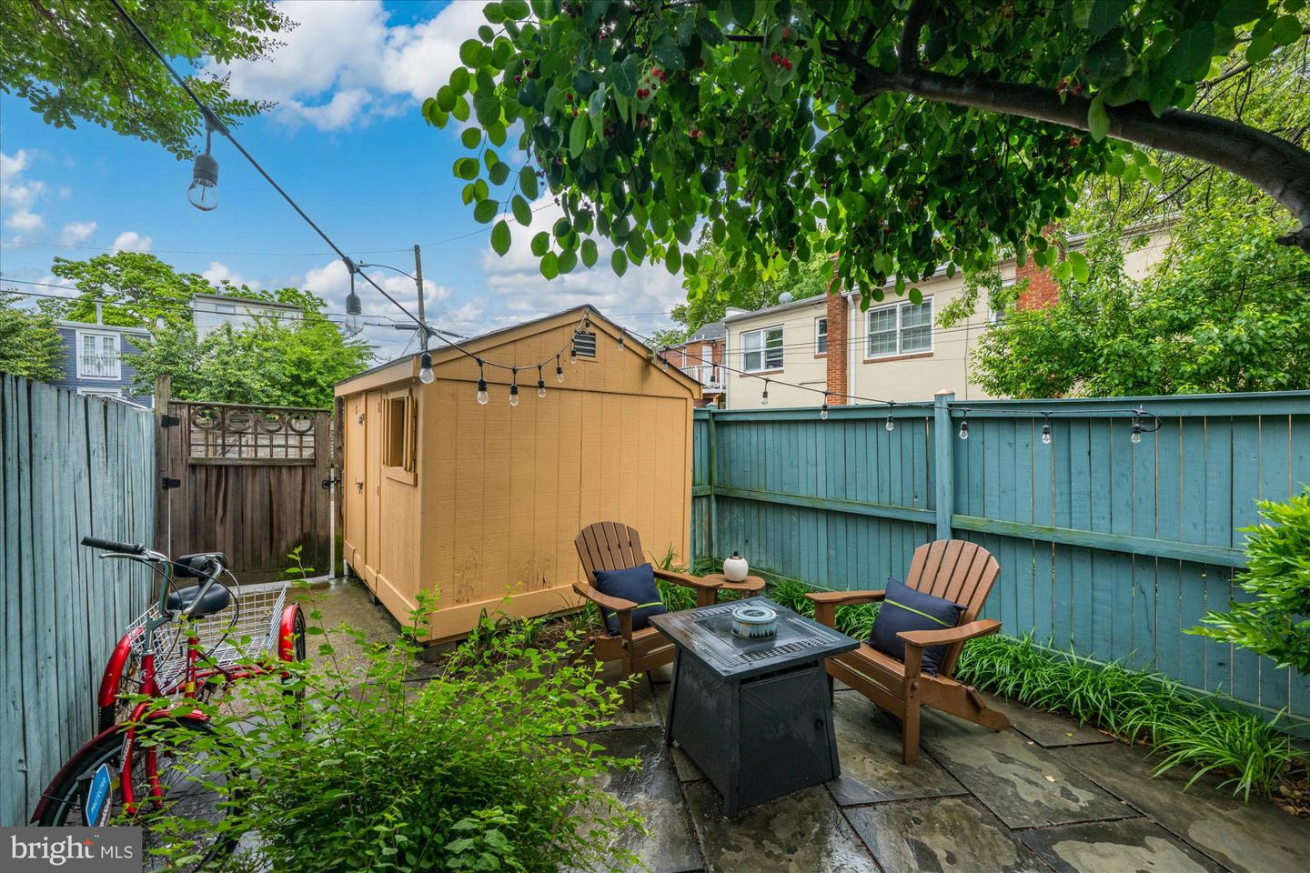 303 N WEST ST, ALEXANDRIA, Virginia 22314, 2 Bedrooms Bedrooms, ,2 BathroomsBathrooms,Residential,For sale,303 N WEST ST,VAAX2045658 MLS # VAAX2045658