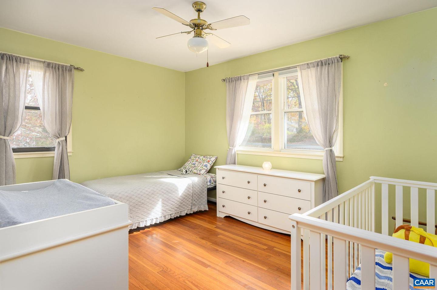1208 OAK HILL DR, CHARLOTTESVILLE, Virginia 22902, 3 Bedrooms Bedrooms, ,2 BathroomsBathrooms,Residential,For sale,1208 OAK HILL DR,664894 MLS # 664894