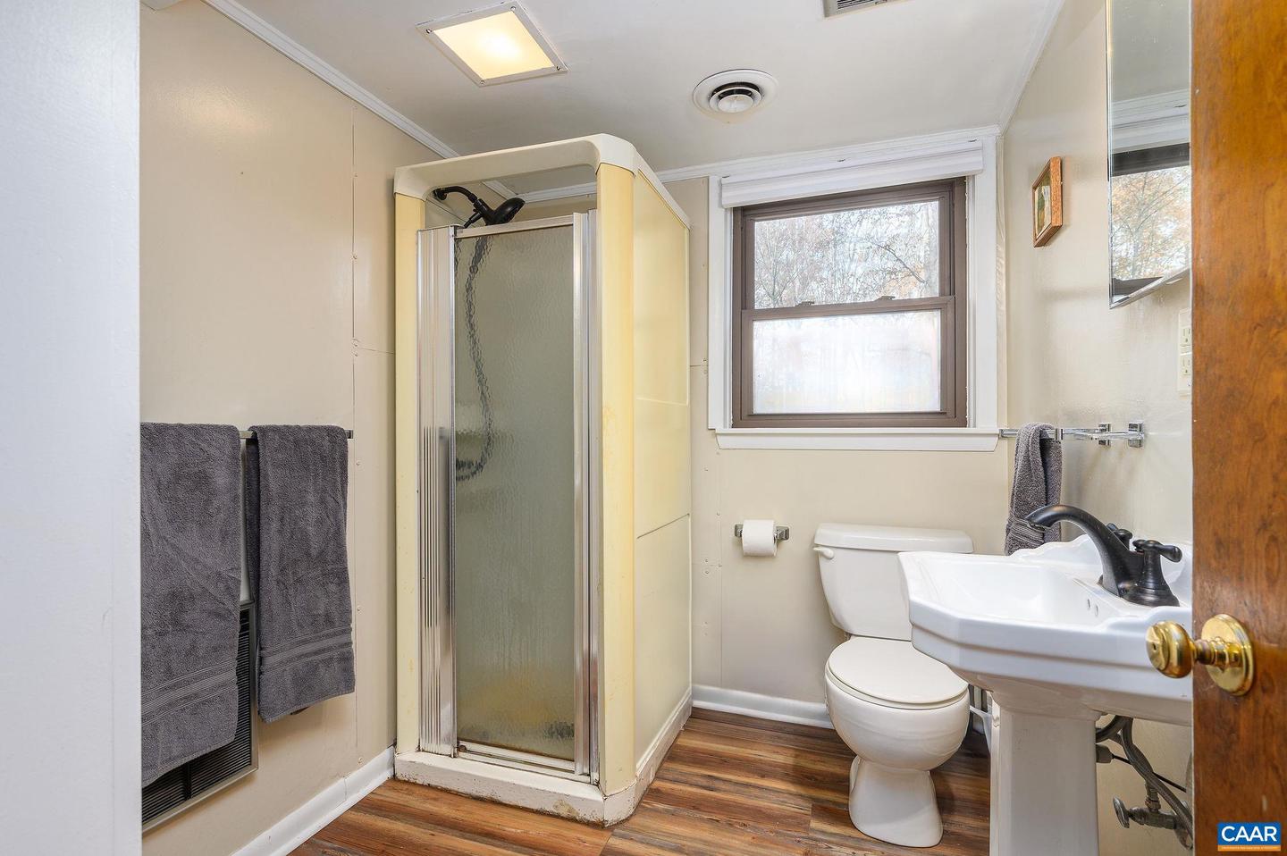1208 OAK HILL DR, CHARLOTTESVILLE, Virginia 22902, 3 Bedrooms Bedrooms, ,2 BathroomsBathrooms,Residential,For sale,1208 OAK HILL DR,664894 MLS # 664894