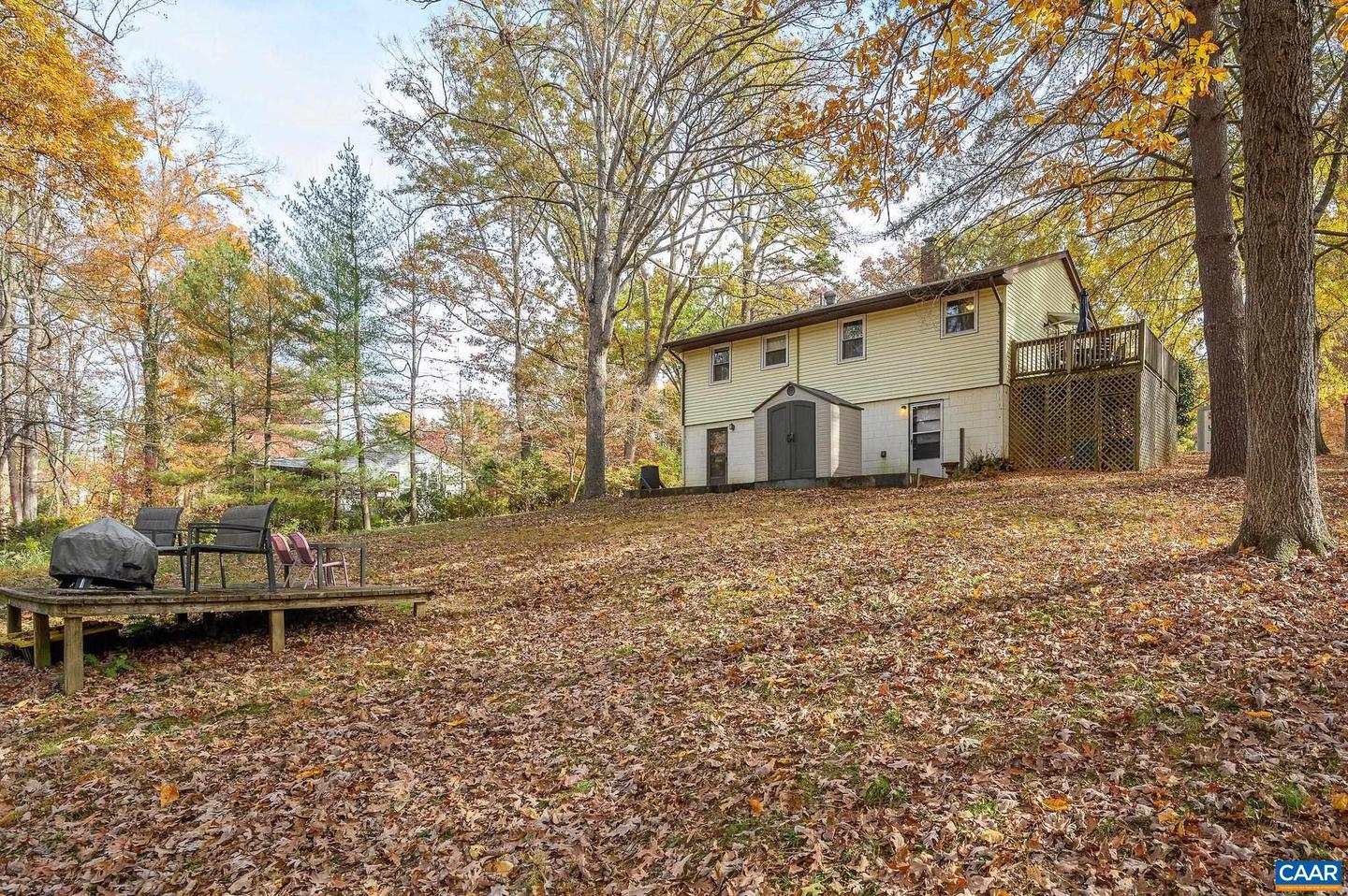 1208 OAK HILL DR, CHARLOTTESVILLE, Virginia 22902, 3 Bedrooms Bedrooms, ,2 BathroomsBathrooms,Residential,For sale,1208 OAK HILL DR,664894 MLS # 664894