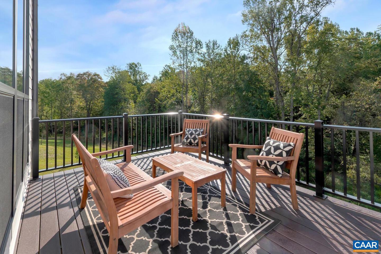 33 A ASHLIN COVE, CHARLOTTESVILLE, Virginia 22901, 4 Bedrooms Bedrooms, ,4 BathroomsBathrooms,Residential,For sale,33 A ASHLIN COVE,664898 MLS # 664898