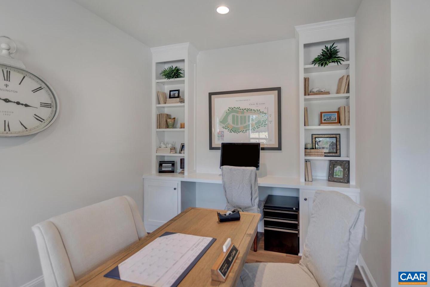 33 A ASHLIN COVE, CHARLOTTESVILLE, Virginia 22901, 4 Bedrooms Bedrooms, ,4 BathroomsBathrooms,Residential,For sale,33 A ASHLIN COVE,664898 MLS # 664898